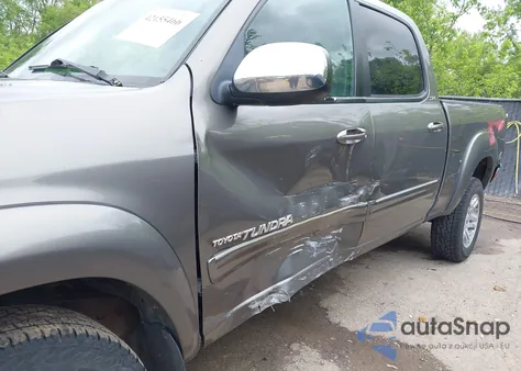 2005 Toyota Tundra Sr5 V8 z USA, uszkodzony, nr VIN 5TBDT44145S494105